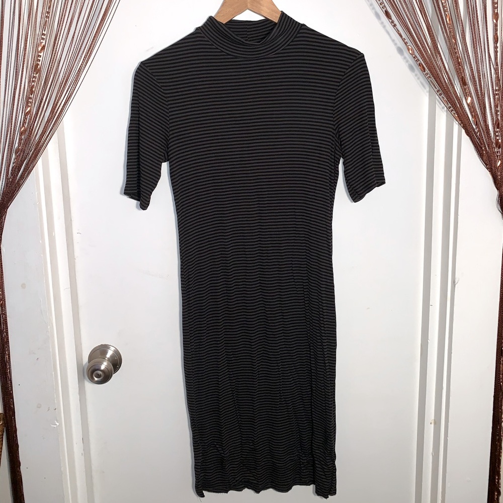 💚Midi-Dress Striped💚
